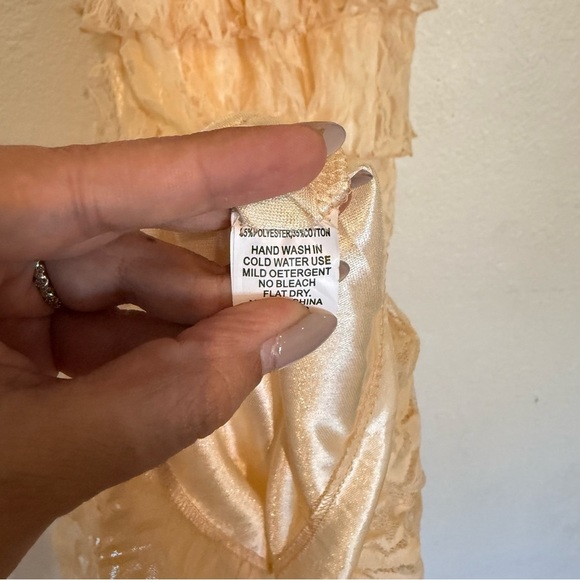 RAGA Woman's Lace Tiered Maxi Dress Size S - Picture 4 of 12